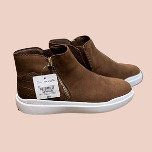 Liz Claiborne Faux Suede Fashion High Tops Sneakers